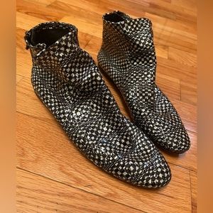 Arche black and white checkered bootie